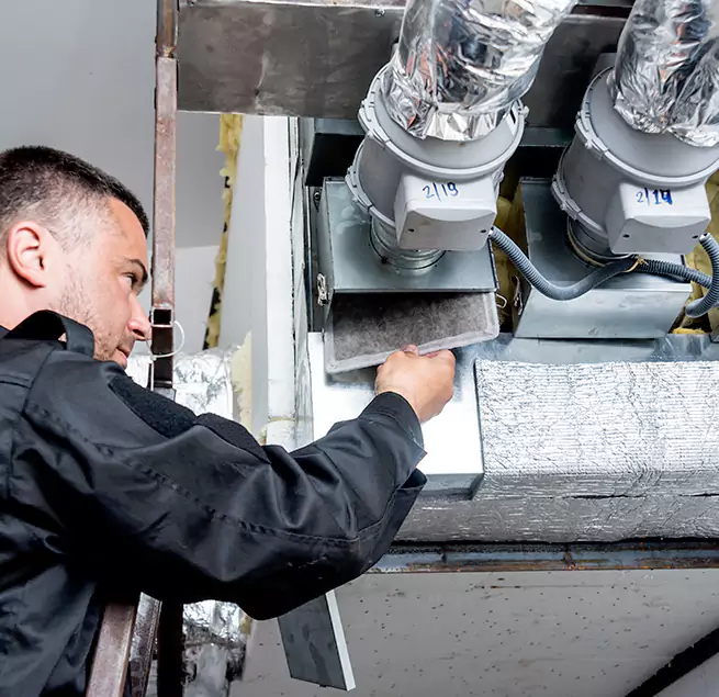 Why Homeowners & Businesses Trust Us in DeKalb, IL?